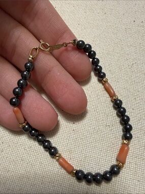 1/20 12K Gold-Filled and Black Beaded Bracelet with Coral Accent 6.5’ inch long